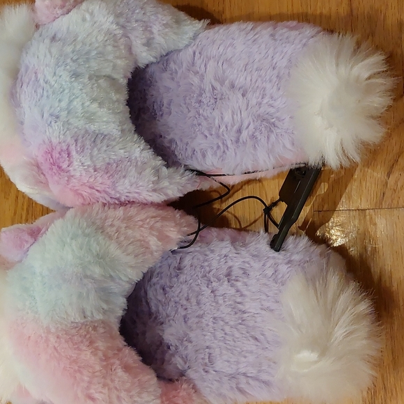 Wonder Nation Slippers - Picture 9 of 10